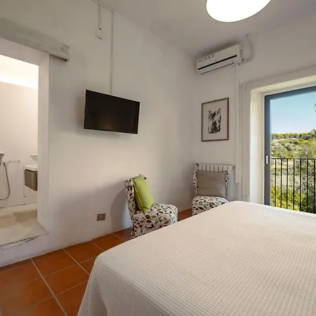 La Casa Degli Angeli Farm stay *